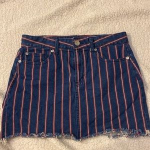 Super cute American Eagle skirt